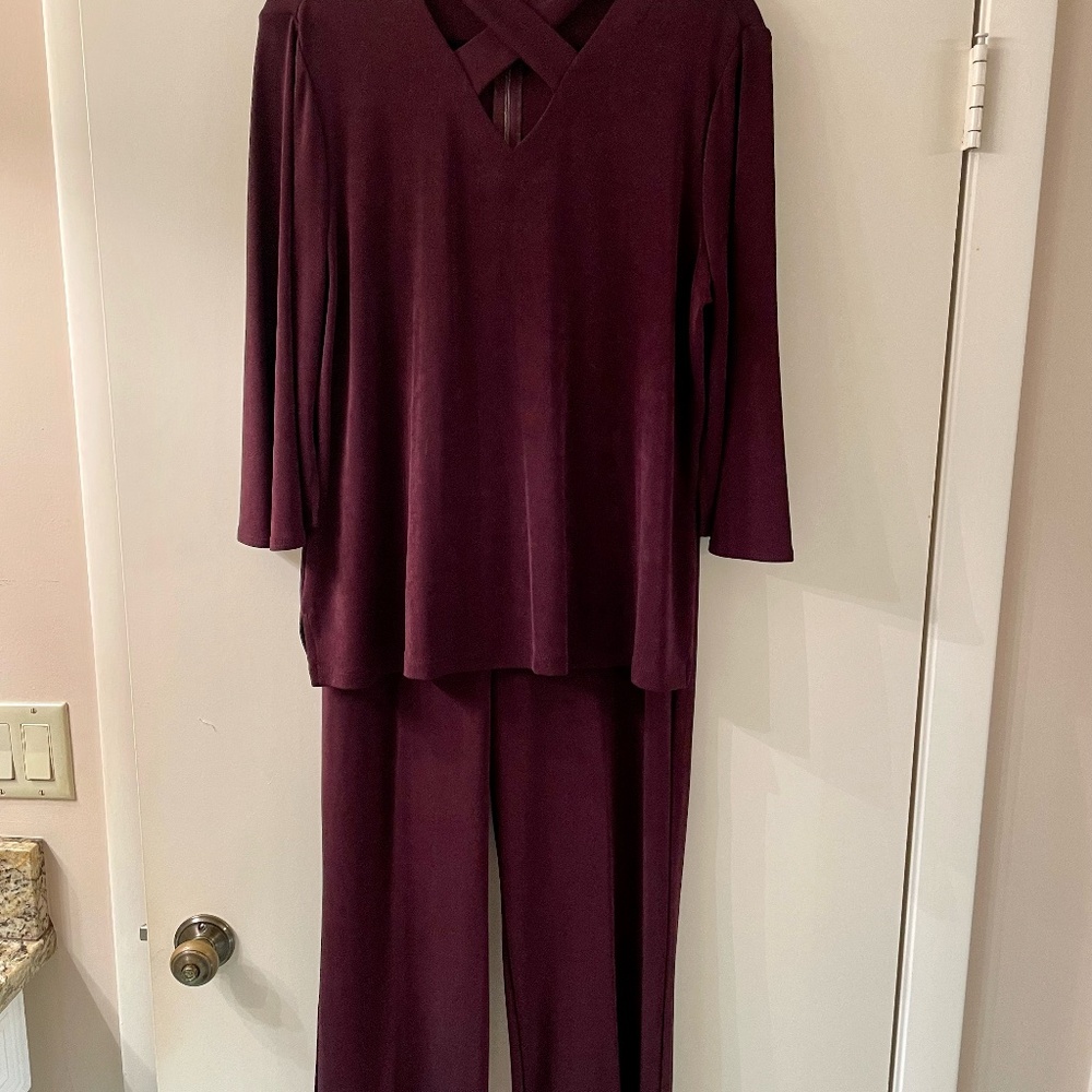 Chico's Travelers Two Piece Set
